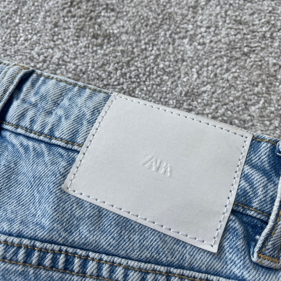 New Zara Mom Jeans - Picture 5 of 5